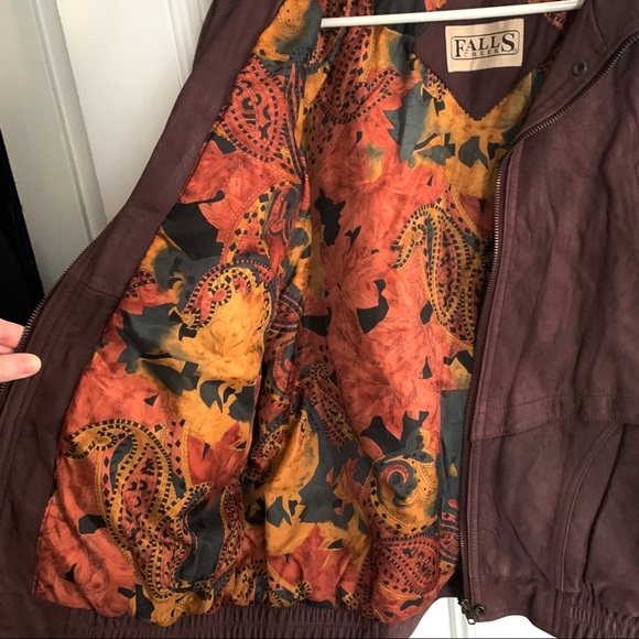 Vintage Leather Bomber Jacket - Picture 6 of 11